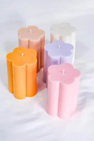 Big Bloom Candle - Cloud White