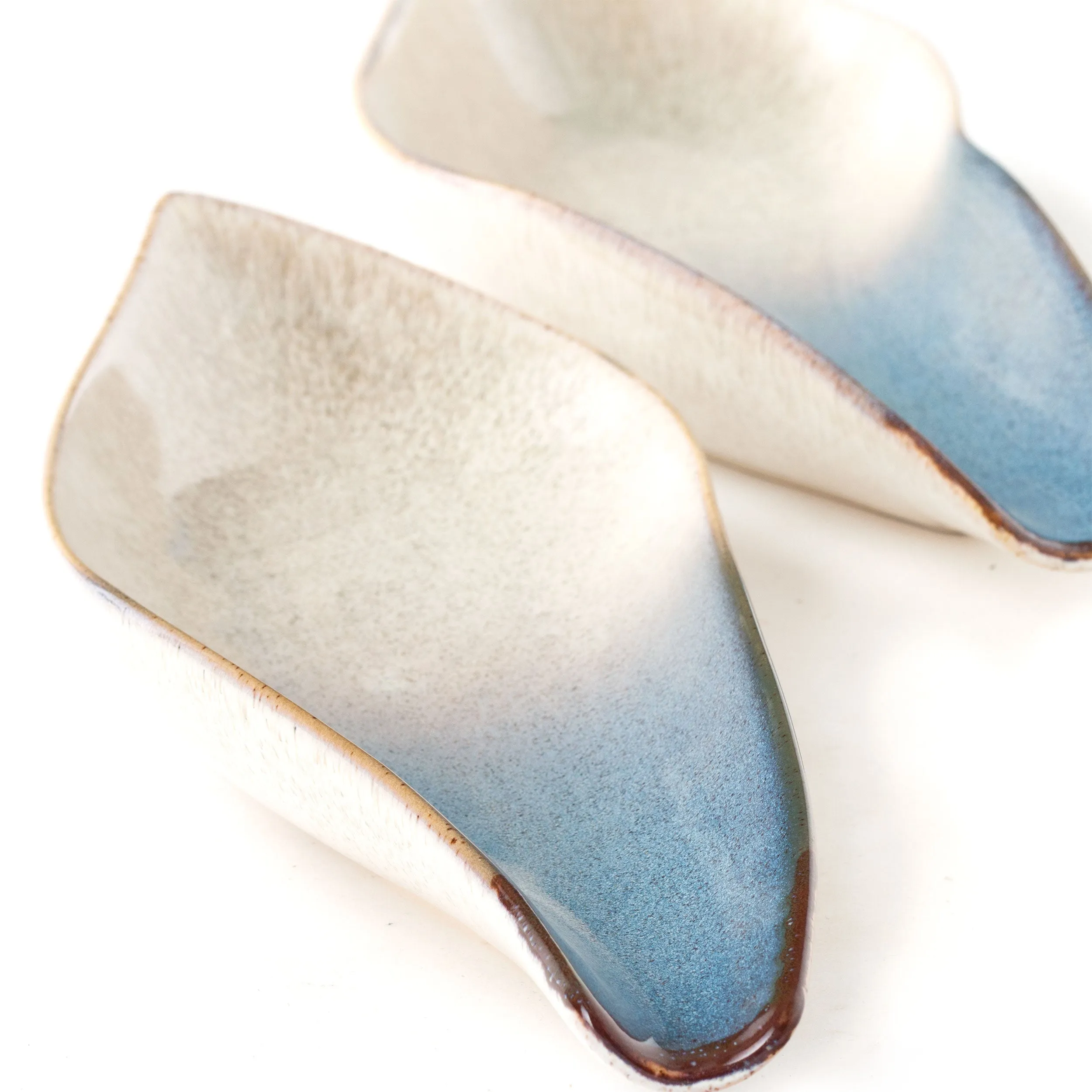 Ceramic stoneware tray, set of 2