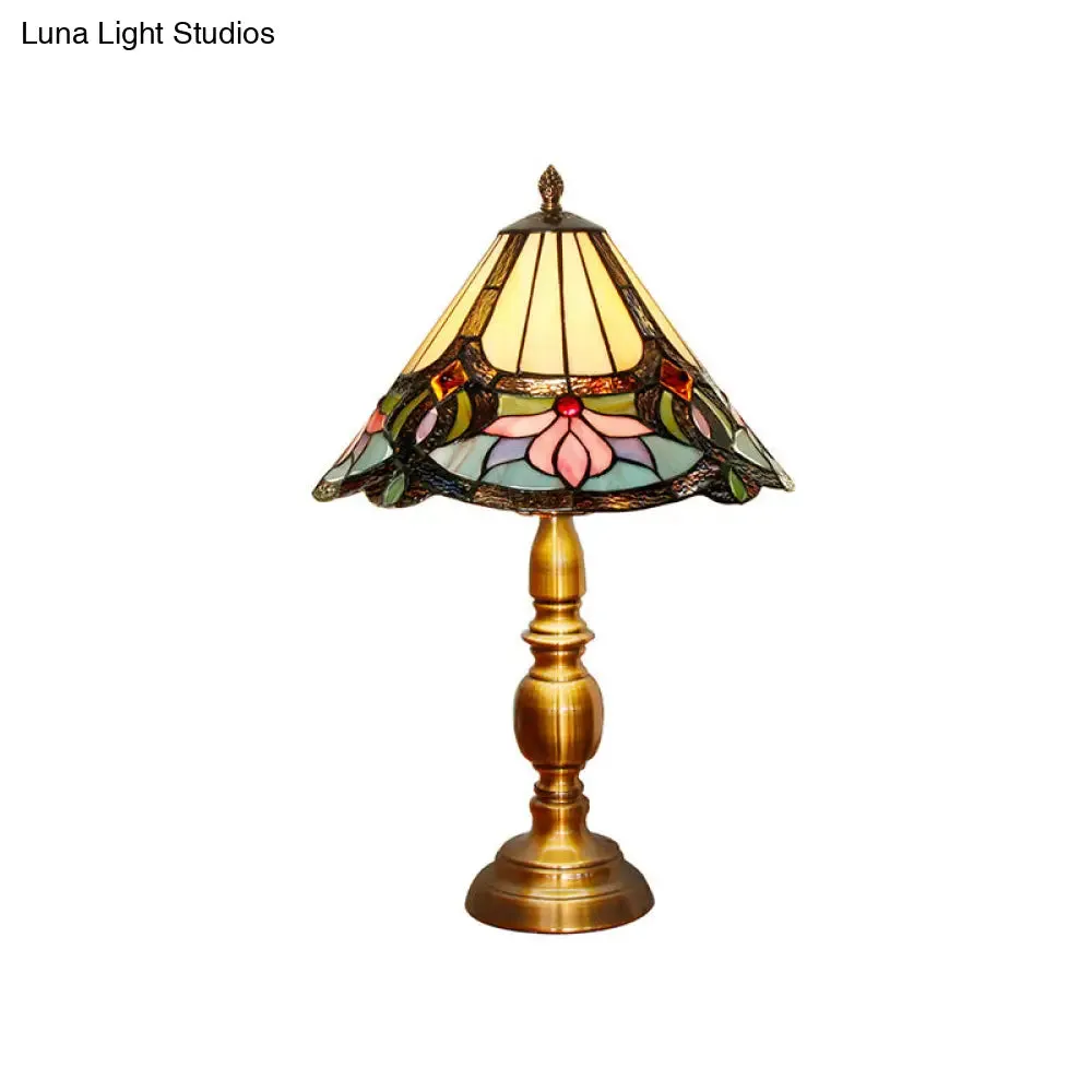 Chort - Baroque Conical Hand Cut Glass Lotus Table Light - Brushed Brass