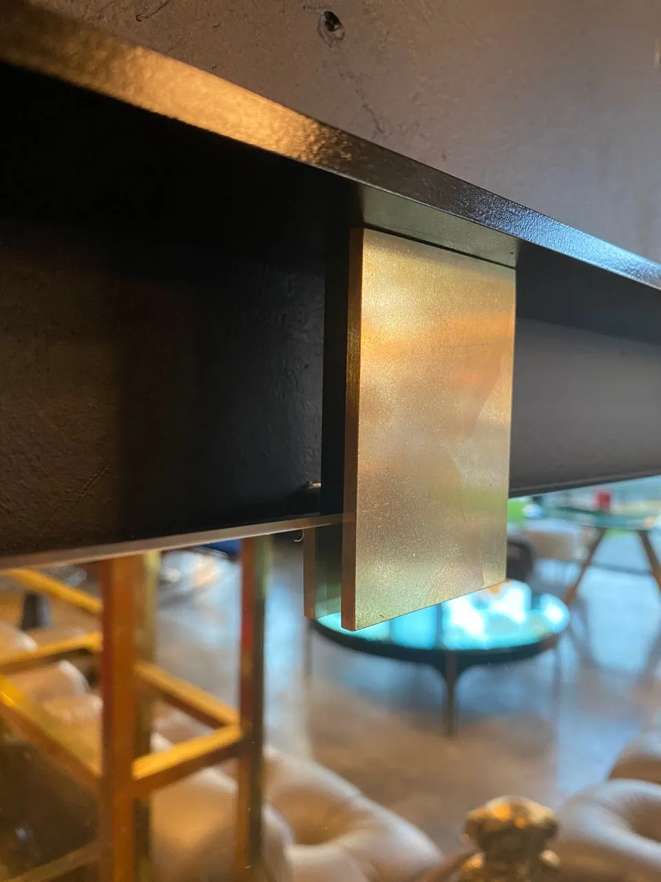 MA 39's Iron floating and Brass Square Mirror, 21st Century .Italy