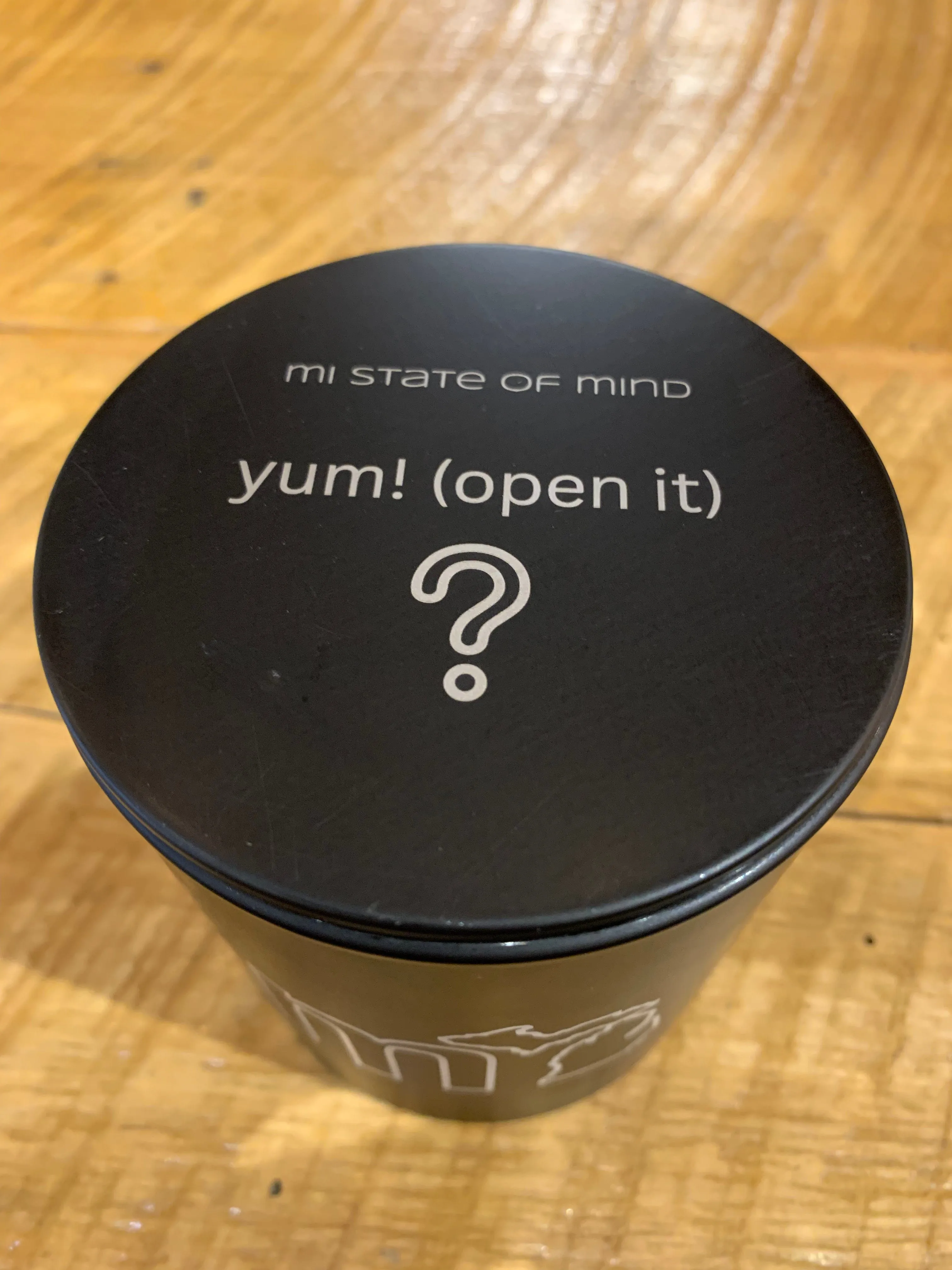 mi Centerpiece Candle (11 oz.)
