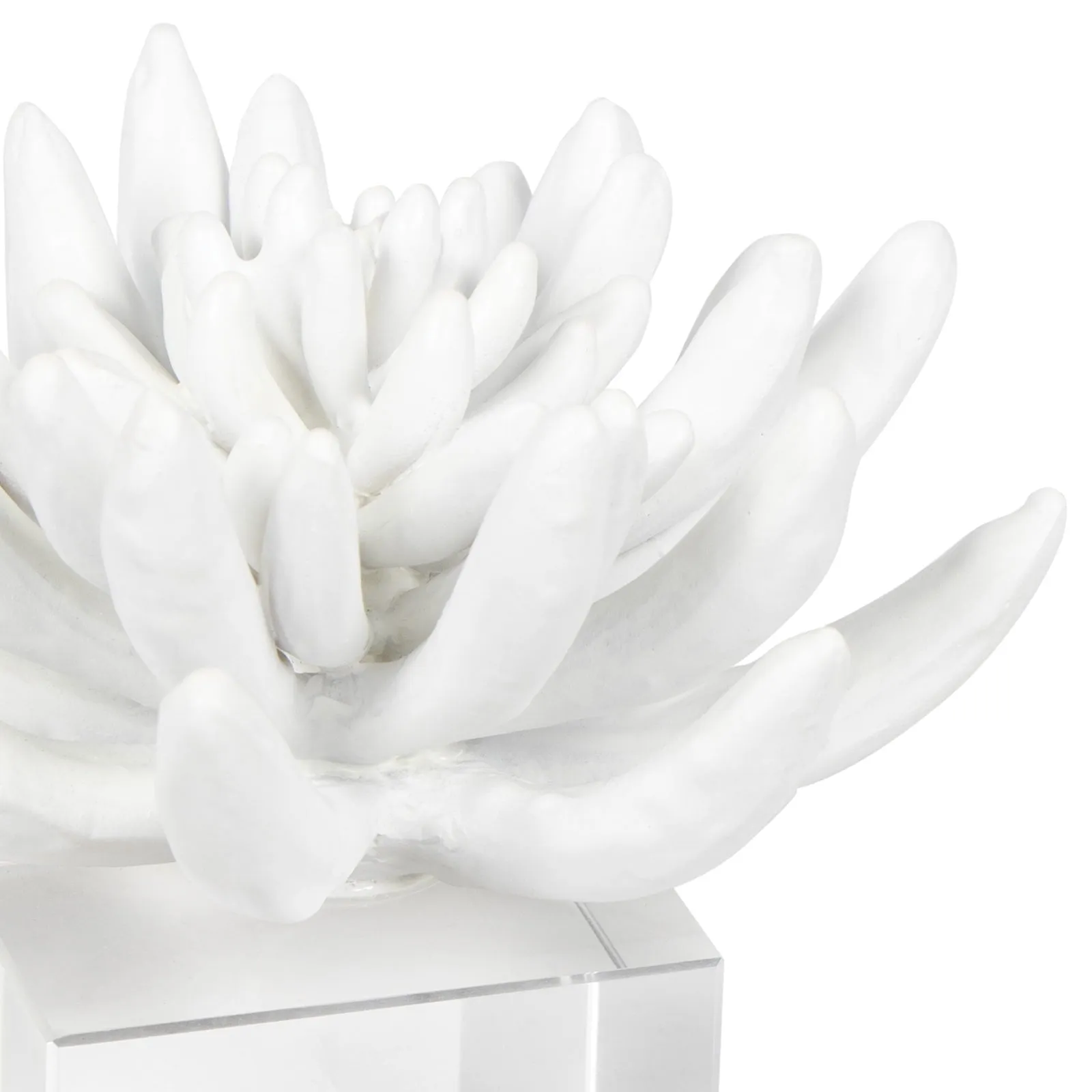 SUCCULENT RESIN SCULPTURE 2
